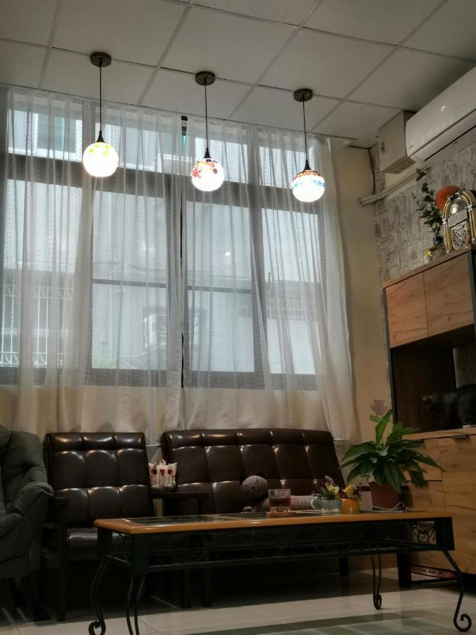 摩登旅宿 Đài Nam Ngoại thất bức ảnh